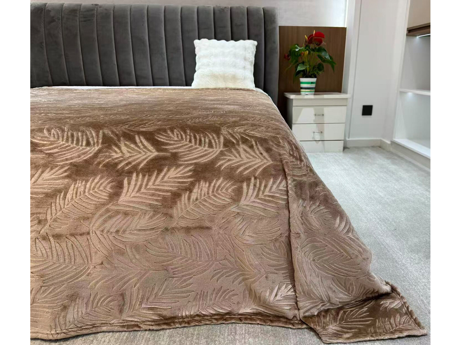 Κουβέρτα Φύλλα Ανάγλυφη 150×200 cm Καφέ